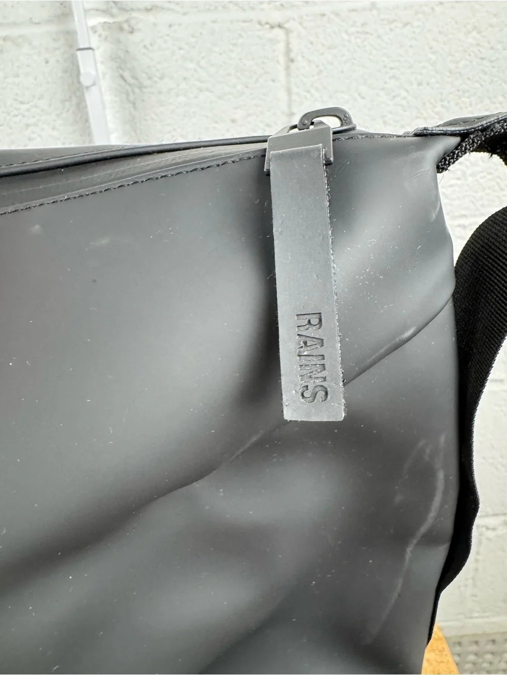 RAINS Black Waterproof Weekend Duffle Bag Shoulder Travel Gym Tote